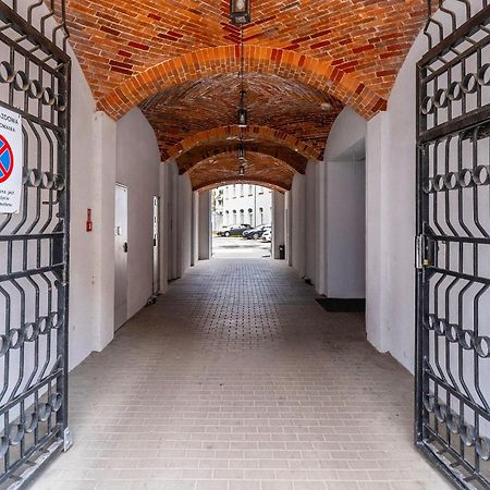 Apartament Z Osobna Sypialnia W Pieknej Kamienicy W Centrum Wrocław Zewnętrze zdjęcie